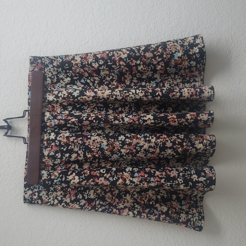 American Rag Floral Skater Skirt NWT sz M